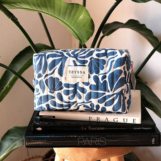 Léontine à la mer - La trousse nomade